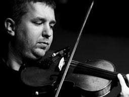 TOMASZ MUCHA (PL)